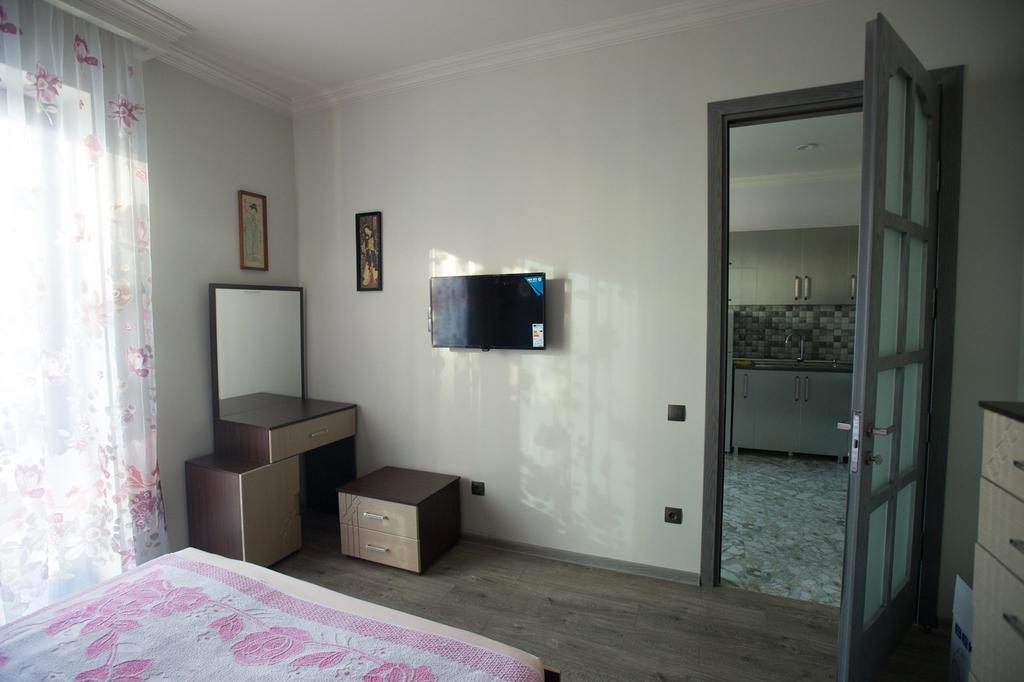 Batumi Appartments Стая снимка