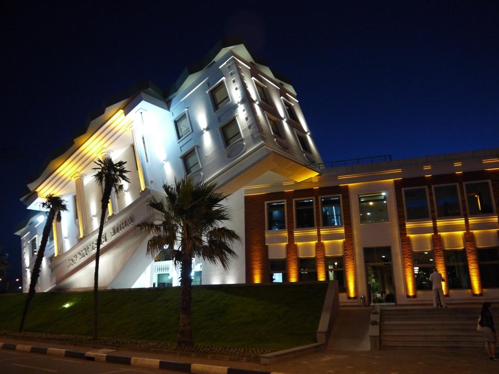 Batumi Appartments Екстериор снимка
